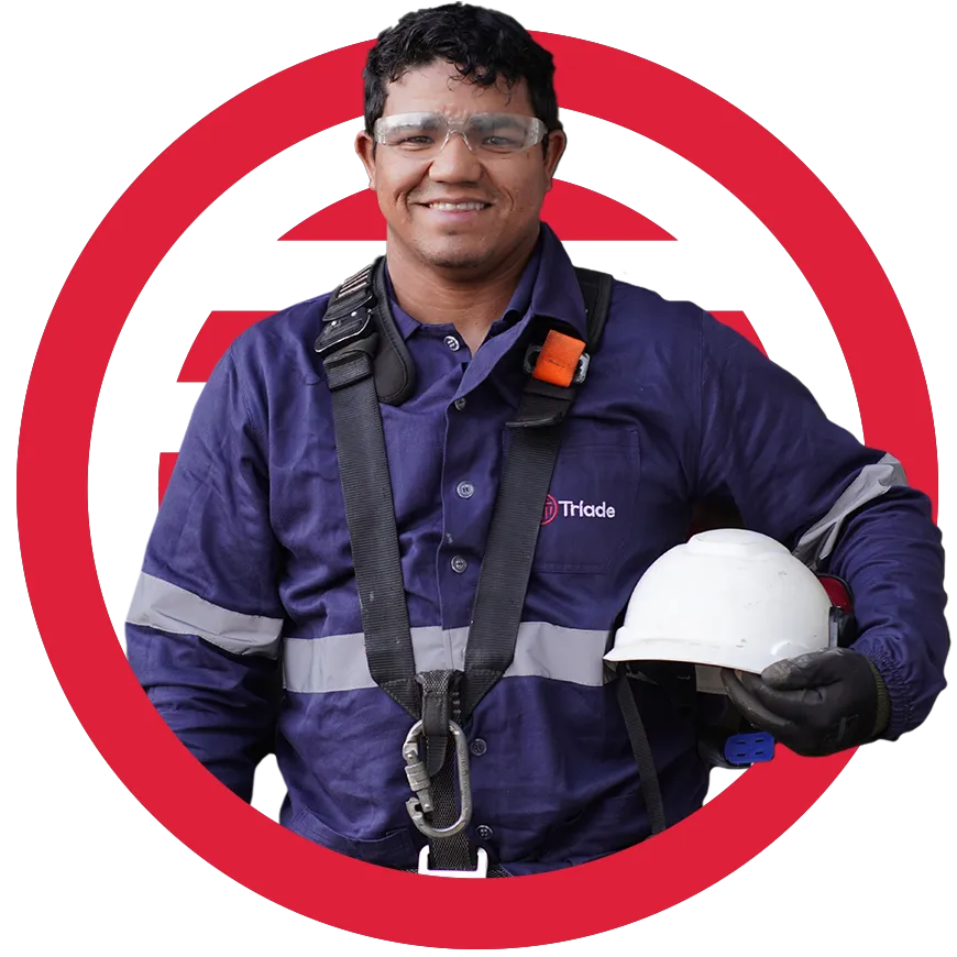 Pessoa conhecendo a Triade